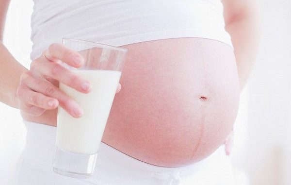 ba-bau-di-ung-sua Bà bầu dị ứng sữa