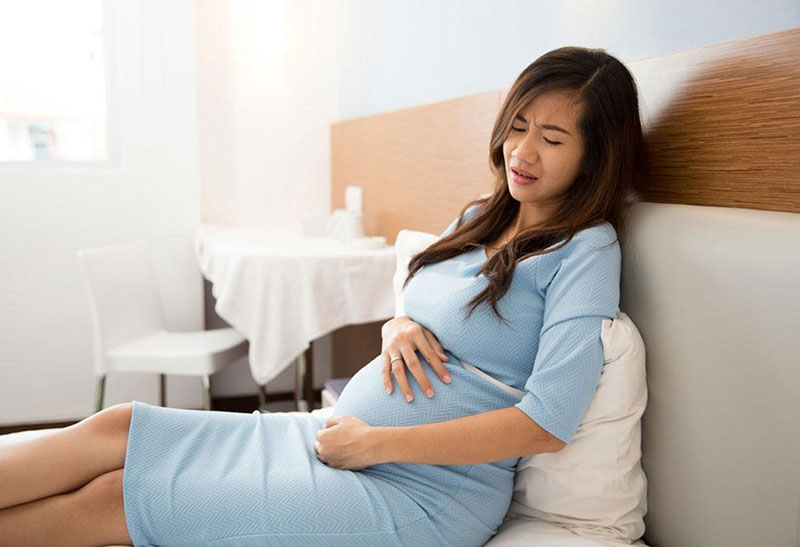 Đau bụng báo sinh