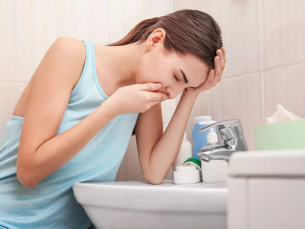 Ốm nghén là dấu hiệu cho thấy bạn đang mang thai